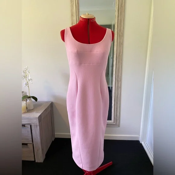 Size 12-14, Sheike soft baby pink sleeveless formal/evening dress lined - Picture 5 of 14